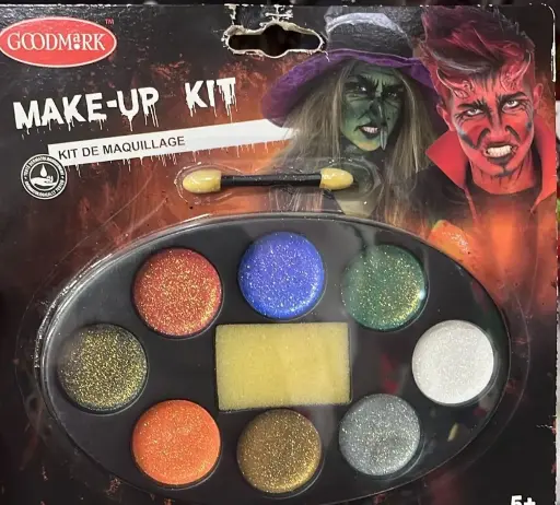 MAKEUP KIT GOODMARK